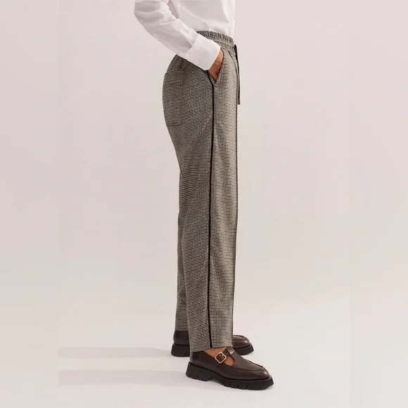 ME +EM Houndstooth Jogger Pant - Picture 2 of 6